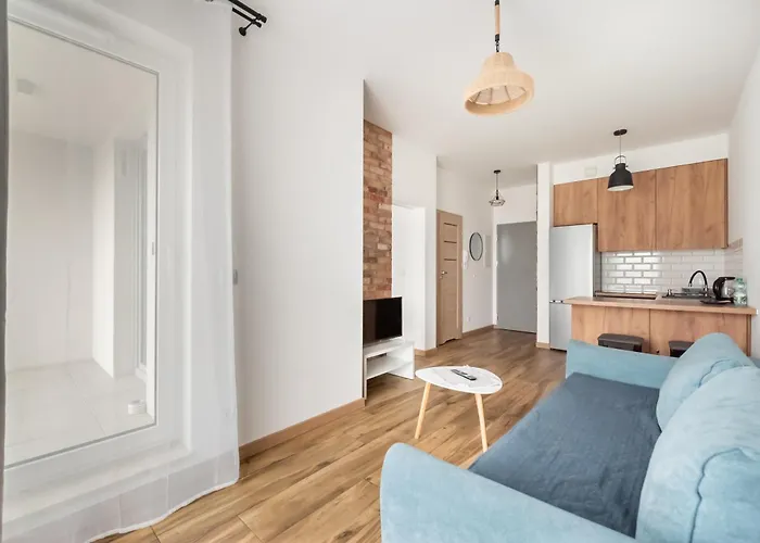 Wola Homely Apartment #106